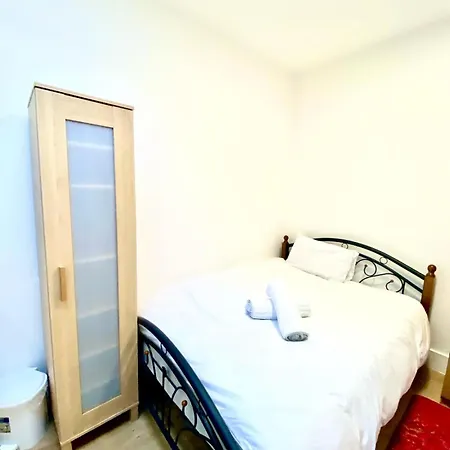 Lovely Cosy Studio Apartment Ground Floor In Central Londres Extérieur photo